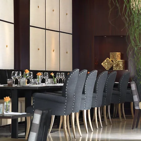 Juana 5* ז'ואן-לה-פינס