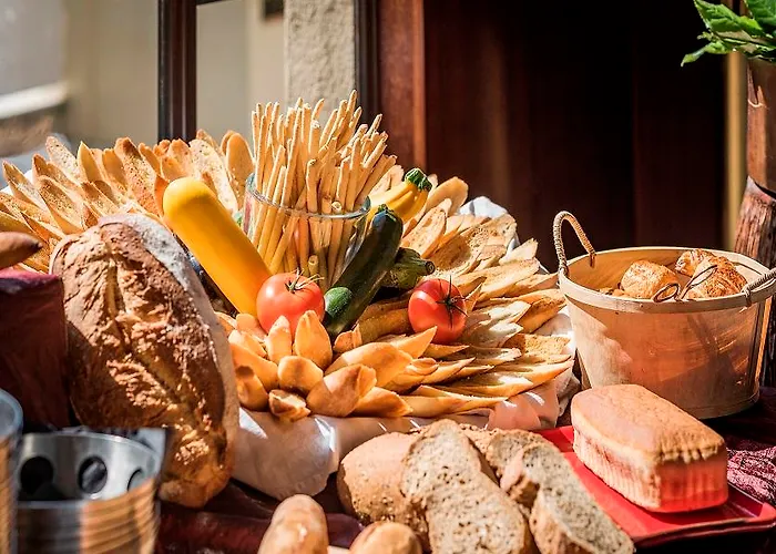 朱安娜酒店 胡安莱潘