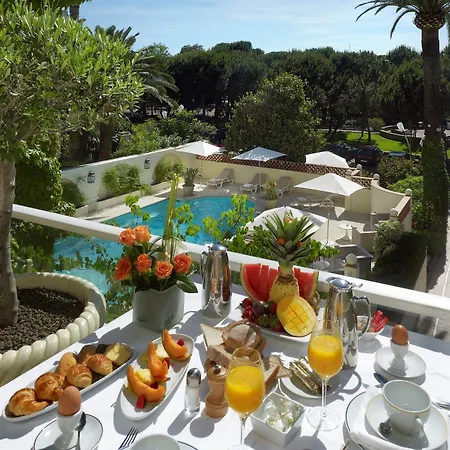 Otel Juana Juan-les-Pins